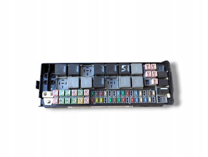 Module fusibles Land Rover Range Rover Sport L320 2007 YMB506750A