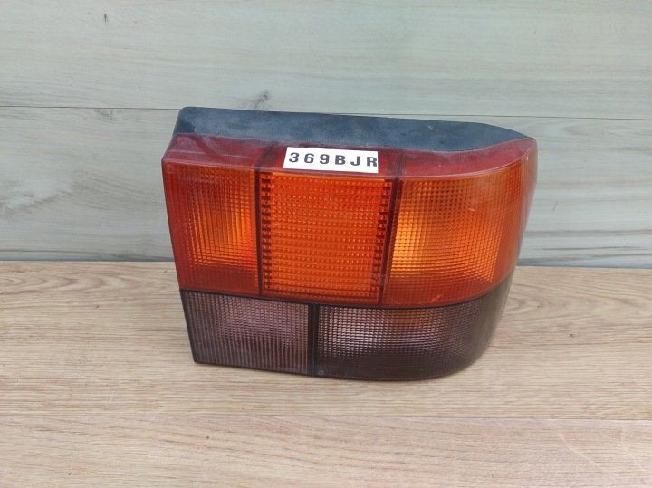 RENAULT 19 RECHTS LICHT HECK HINTEN + WKLAD 7700787007 369BJR
