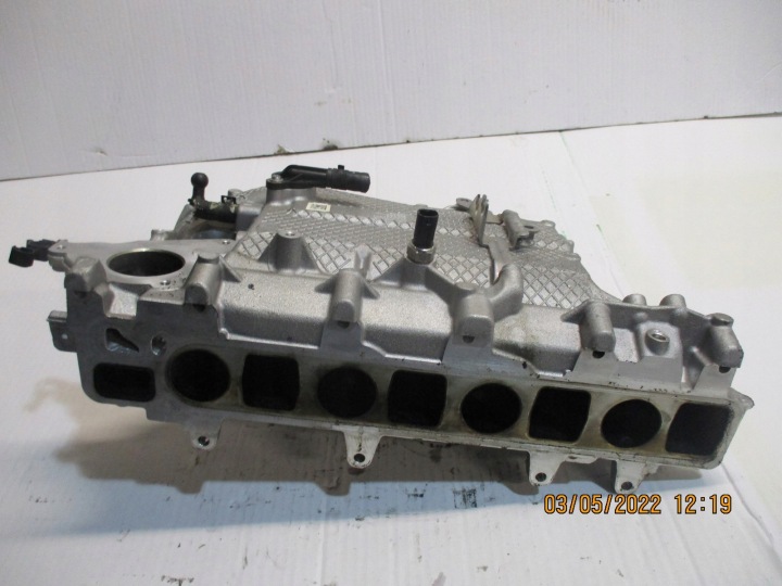 intake manifold AUDI A6 4K0 2,0TDI 05L129766M