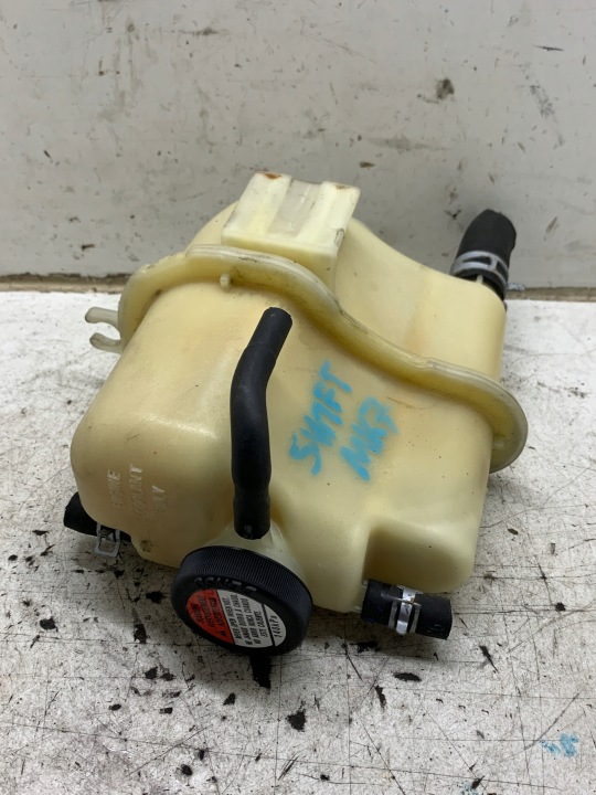 Ausdehnungsbehälter 33970-68L00 SUZUKI SWIFT MK7 (2010-2013) 1.3 DDIS