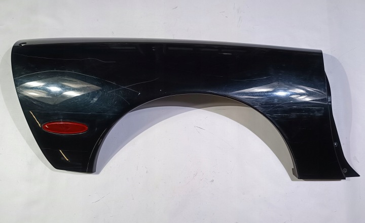 blatník zadok zadný pravý Chevrolet Corvette C5 Cabrio