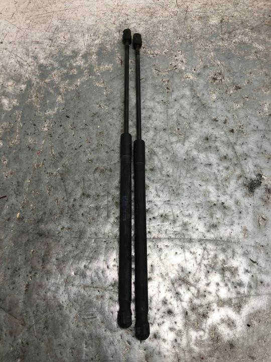 SILOWNIKI heckklappe Kofferraum VW POLO V 6R 6R6827550A
