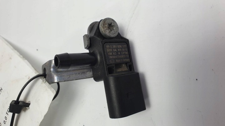 Sensore temperatura gas scarico 04L906051B VOLKSWAGEN GOLF VII