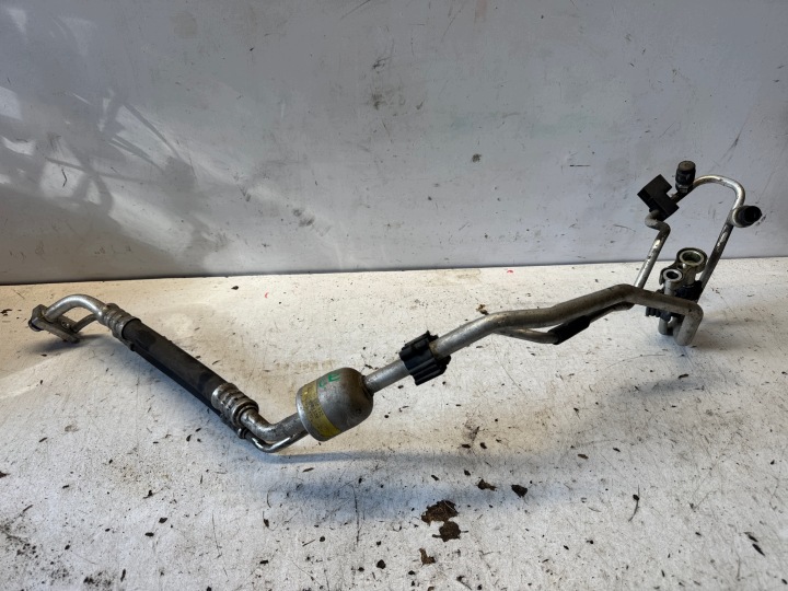 OPEL CORSA E RURKI of the hose of the air conditioning original 39025932