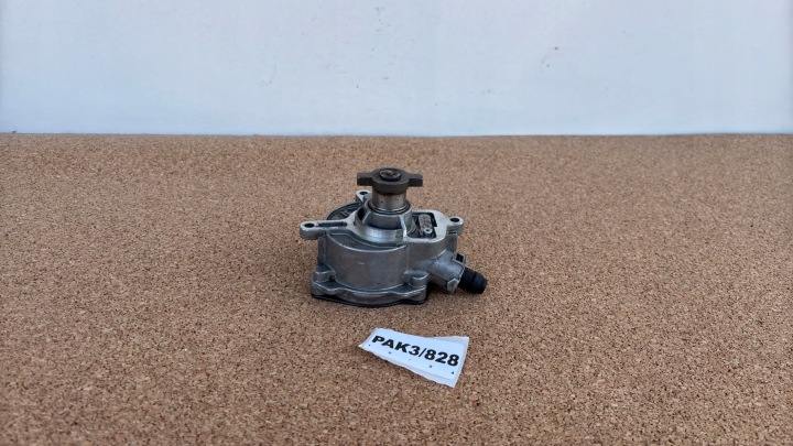 Pompa VACUM 2.5 TSI SEAT LEON VW GOLF AUDI A3 SKODA 07K145100C PAK3/828