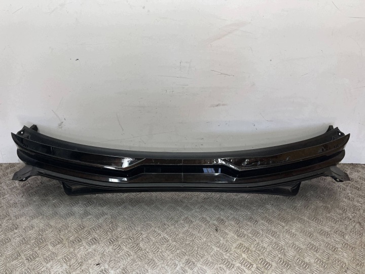 szelvedo alsokeret eleje KIA NIRO 2 II 21- 86150AT000