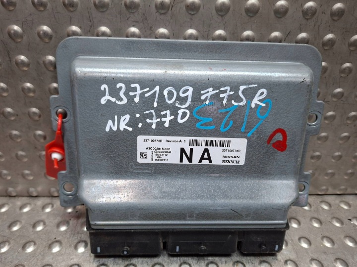 Bedienteil DES MOTORS 237109775R 237109776R A3C0028150001 Renault Dacia 0.9 TCE