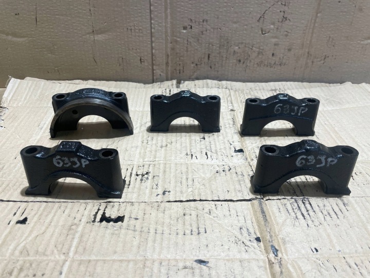 Renault Clio III Ponts pour support de vilebrequin 5