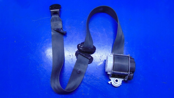 Ceinture de sécurité avant Droite Avant RENAULT TRAFIC III LIFT VIVARO TALENTO 14-26