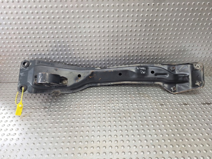 sider below engine NISSAN X-TRAIL T30 01-07