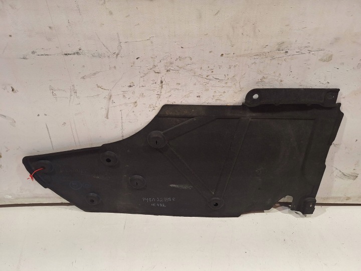 cover lower chassis 748A22398R RENAULT CLIO V CAPTUR II 1.6 E-TECH 19