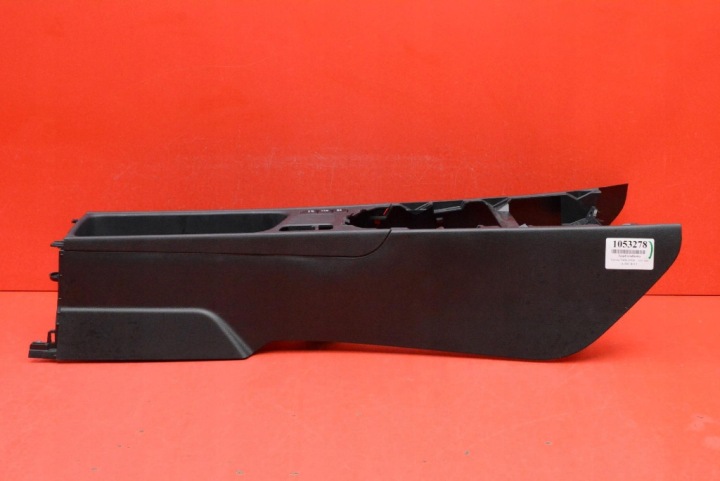 TUNEL central EU TOYOTA YARIS CROSS 1 and 20-25