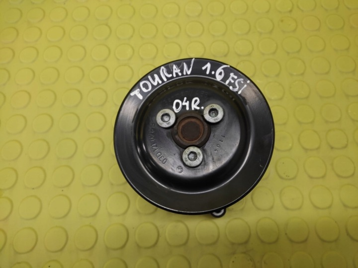 VW TOURAN und 1.6 FSI Wasserpumpe