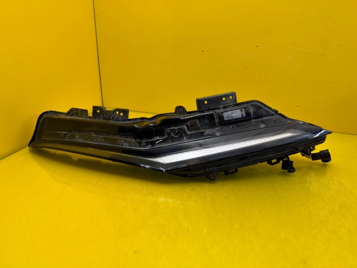 Licht links Nissan Ariya 2022- untere Full Led DRL