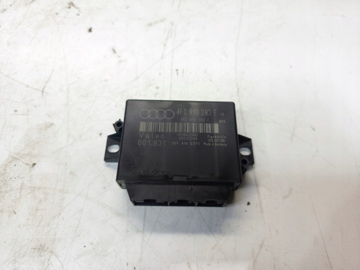 Bedienteil CZUJNIKOW Parken PDC PARKTRONIK AUDI A6 C6 Q7 4F0919283E
