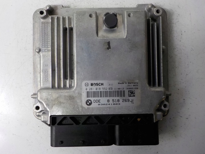 BMW Computer Bedienteil 0281018552 8518269