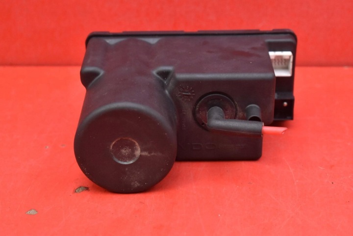 SEDANI KESKLOK 4A0862257A AUDI A4 B5 SEDAN 94-99 5