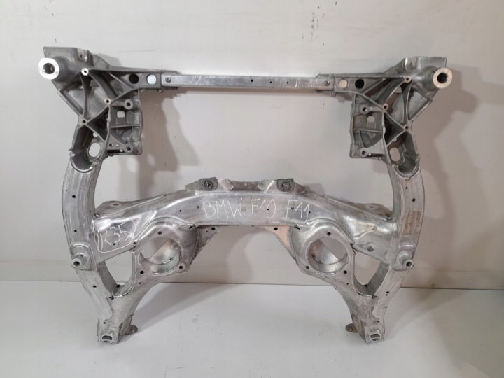 BMW 5 F10 / F11 Ponte assale Della sospensione 6797643 (K35)