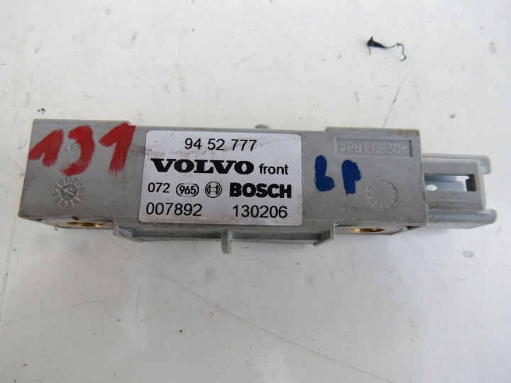 Crashsensor Drucksensor links vorne VOLVO XC70 II AWD 2.4D 185KM 9452777
