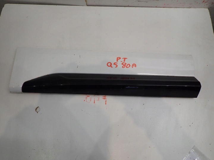 moulding door right rear part AUDI Q5 II 2017- 80A853970