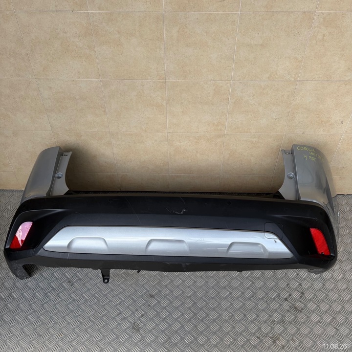 Paraurti posteriore completo TOYOTA COROLLA CROSS 2025 ROK 4 PDC
