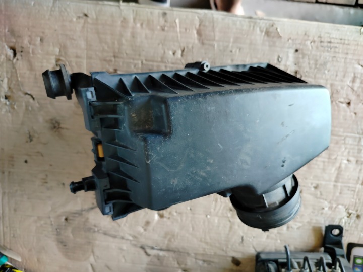 cover of a filter, air FIAT 500L 1.6M-JET 51920096 51885137