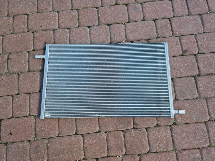 radiator 210KM 2.0D Opel Insignia B GL418001