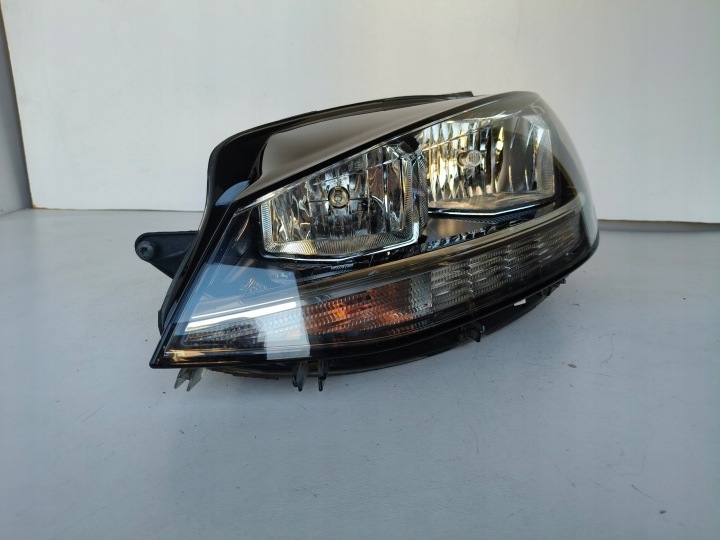 light left REFLEKTOR VW GOLF VII 7 5G 5G0 17- LIFT LED