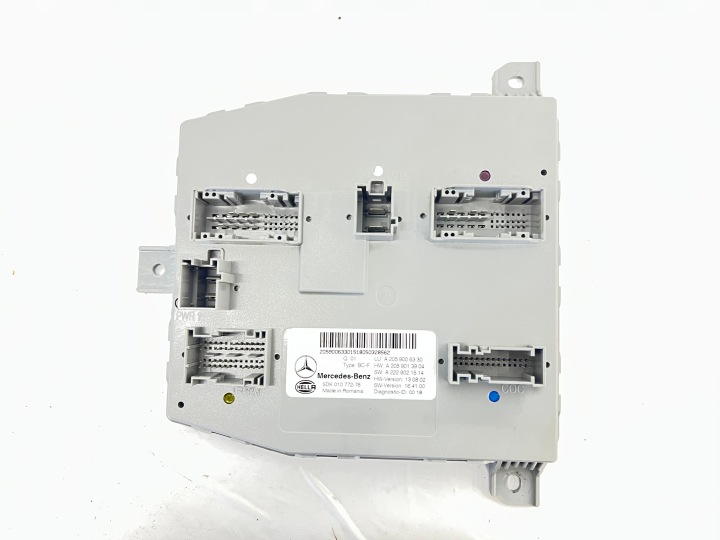 MERCEDES W205 X253 Module Unité de contrôle SAM A2059006330