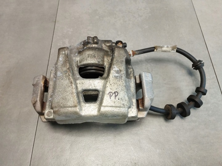 Audi A5 Sportback 8TA Bremssattel Bremse Sattel Brems- rechts vorne