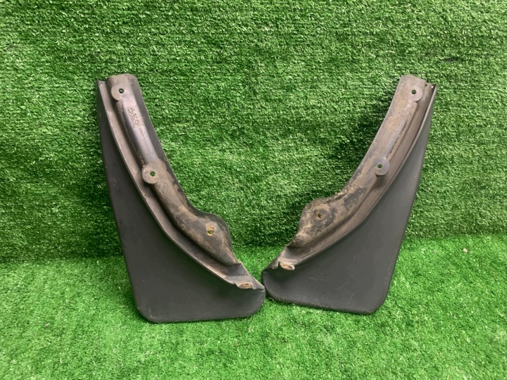 MERCEDES-BENZ C W204 SESTAVA tylnych chlapaczy A2048900178 originál STAN