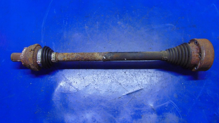 Semiasse sinistra posteriore 4x4 SKODA OCTAVIA KOMBI II LIFT 04-13 ROK