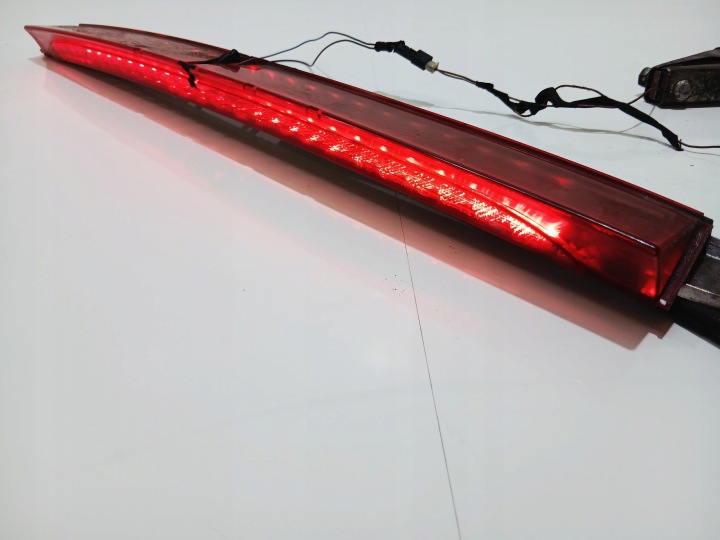 TRZECIE Feux phare STOP BMW E91 OE 7159020