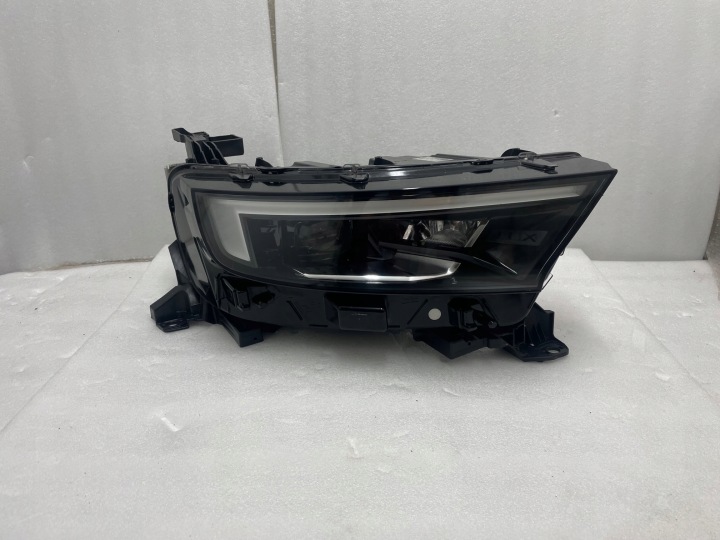 light right Opel Mokka X LUX Led Full Led Matrix