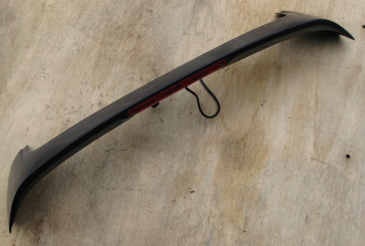FORD FIESTA MK7 1.25 09R SPOILER heckklappe LOTKA 8A61-A44210-B