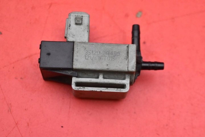 valve vacual 85120-2A450 HYUNDAI I30 2 II GD 1.4 CRDI 90 KM LIFT 15