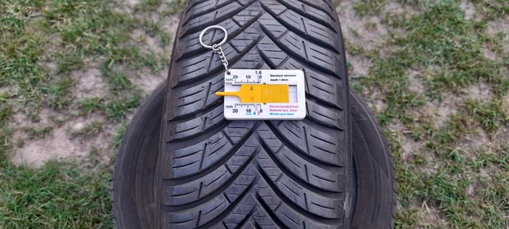 KLEBER QUADRAXER 2 165/65R14 79T