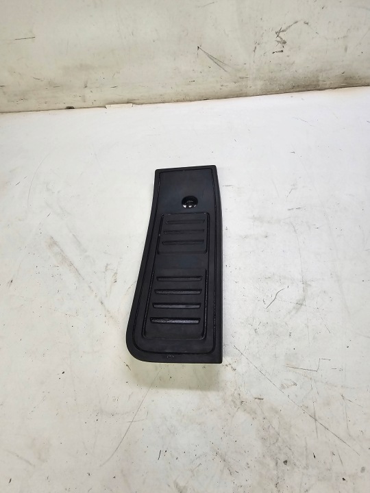 running board PODSTOPNICA AUDI A6 C8 4K1864777B
