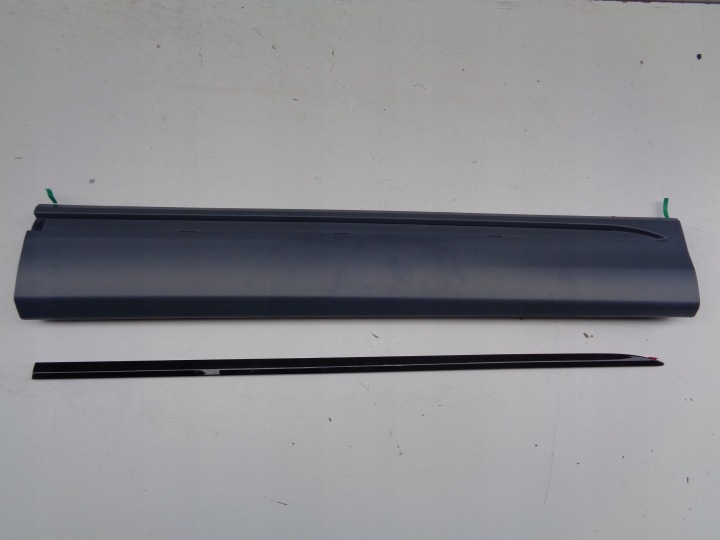 NO-WA-- moulding door right front AUDI Q8 4M8