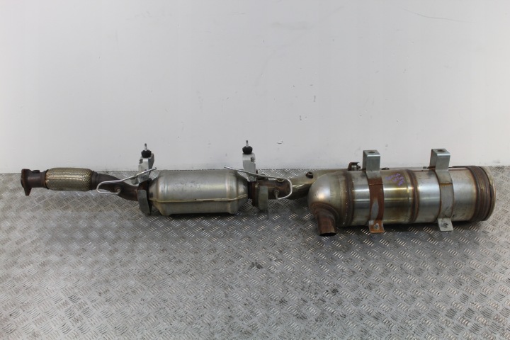 catalyst exhaust pipe NISSAN NT500