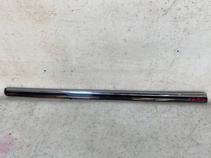 VW PASSAT B7 14- moulding door front left 3AA854939A