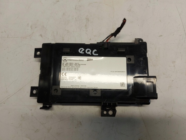 Mercedes EQC 400 W293 LADOWARKA INDUKCYJNA A2059008143
