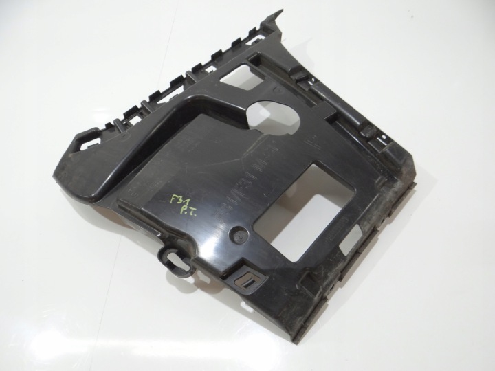 Suppporto montaggio paraurti Destra posteriore BMW F31 7260464