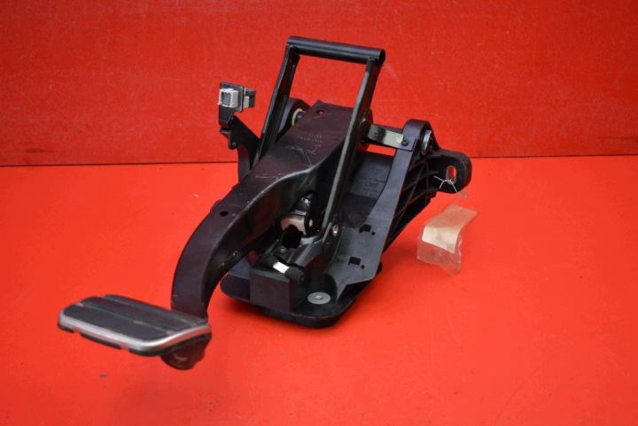 PEDAL brake AUTOMAT 97042300900 PORSCHE PANAMERA 970 4S 4.8 V8 400 KM 09