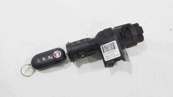 Fiat 500 zündschloss lock with key 51800628