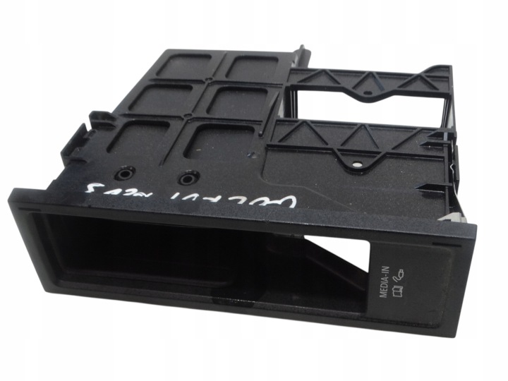 Boîte a gant passager Couverture tablier moteur INTERFACE MEDIA-IN VOLKSWAGEN GOLF VI Positif LIFT 5N0035341C