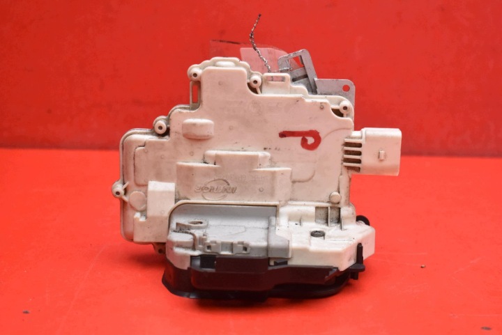 lock door right front front EU 4F1837016 AUDI A3 8P 3D LIFT 08-13
