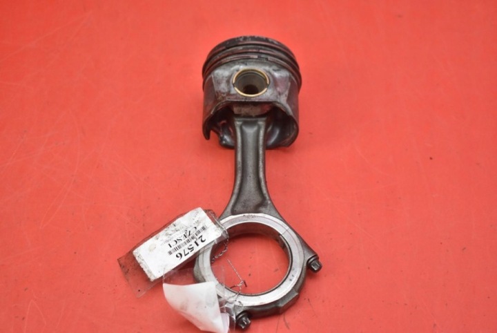 piston connecting rod VW TOUAREG 1 and 5.0 TDI 313 KM 02-10