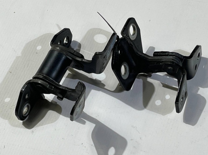 charnières portière avant droit droite avant Dodge Durango 2016