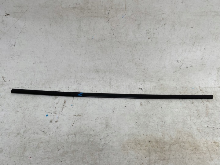 BMW G21 18- moulding dust door right rear part 7465176